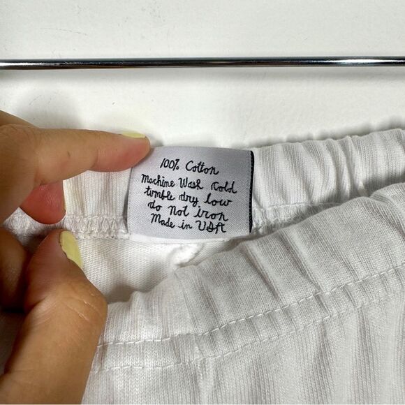 Mega Yacht New Women's Size X-Large White Pink CC Barbie Sweat Shorts New in Bag - Picture 4 of 6